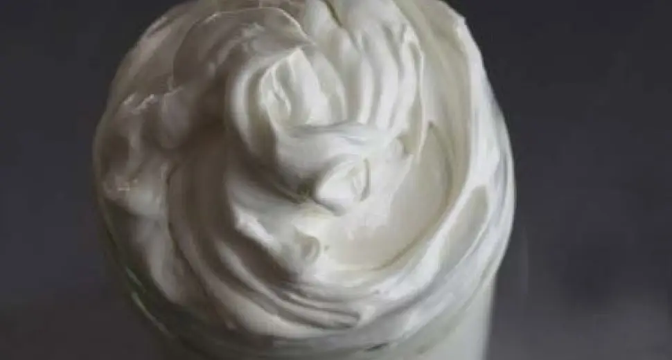 Mousse à raser Maison