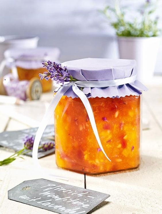 Recette de confiture de pêche à l'huile essentielle de lavande